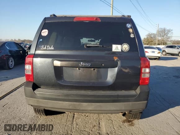 ✅ 2014 Jeep Patriot Sport • VIN: 1C4NJPBB3ED522454 • Lot: 91681115. Listed on Copart with 181,341 mi. Free auction sales archive from the USA and detailed vehicle history report at DreamBid. Image 6.
