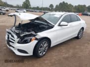 ✅ 2015 Mercedes-Benz C 300 • VIN: 55SWF4KB0FU002449 • Lot: 43553029. Wystawiony na IAAI z przebiegiem 130 959 mil. Bezpłatny archiwum sprzedaży aukcyjnych z USA i szczegółowy raport historii pojazdu na DreamBid. Zdjęcie 2.