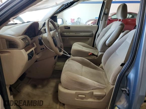 ✅ 2005 Ford Freestar SEL • VIN: 2FMDA52215BA38249 • Lot: 63932415. Wystawiony na Copart z przebiegiem 213 058 mil. Bezpłatny archiwum sprzedaży aukcyjnych z USA i szczegółowy raport historii pojazdu na DreamBid. Zdjęcie 7.