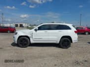 ✅ 2016 Jeep Grand Cherokee Overland • VIN: 1C4RJFCM1GC334553 • Лот: 43085458. Опубликован ранее на IAAI с пробегом 131 626 миль. Бесплатный доступ к архиву аукционных продаж из США и подробный отчёт об истории автомобиля на DreamBid. Изображение 14.