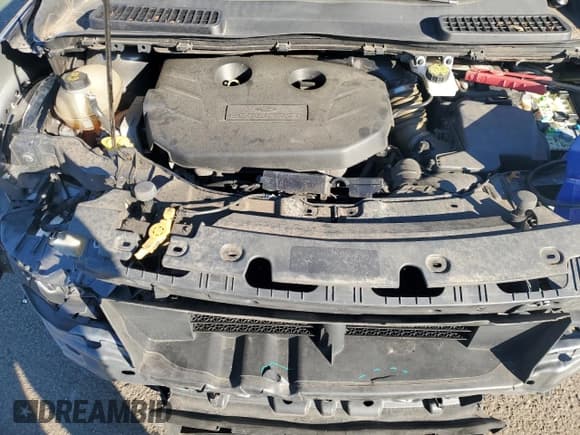 ✅ 2018 Ford Escape Titanium • VIN: 1FMCU9J94JUC84211 • Lot: 92991545. Listed on Copart with 46,525 mi. Free auction sales archive from the USA and detailed vehicle history report at DreamBid. Image 11.