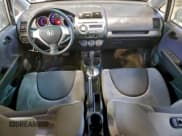 ✅ 2007 Honda Fit • VIN: JHMGD38407S801570 • Lot: 94377815. Wystawiony na Copart z przebiegiem 156 454 mil. Bezpłatny archiwum sprzedaży aukcyjnych z USA i szczegółowy raport historii pojazdu na DreamBid. Zdjęcie 8.