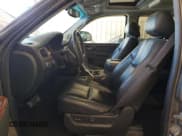 ✅ 2011 Chevrolet Suburban LT • VIN: 1GNSKJE34BR212434 • Lot: 72231994. Wystawiony na Copart z przebiegiem 209 897 mil. Bezpłatny archiwum sprzedaży aukcyjnych z USA i szczegółowy raport historii pojazdu na DreamBid. Zdjęcie 7.