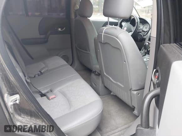 ✅ 2004 Saturn VUE V6 • VIN: 5GZCZ63454S859341 • Lot: 41362164. Wystawiony na IAAI z przebiegiem 211 600 mil. Bezpłatny archiwum sprzedaży aukcyjnych z USA i szczegółowy raport historii pojazdu na DreamBid. Zdjęcie 8.