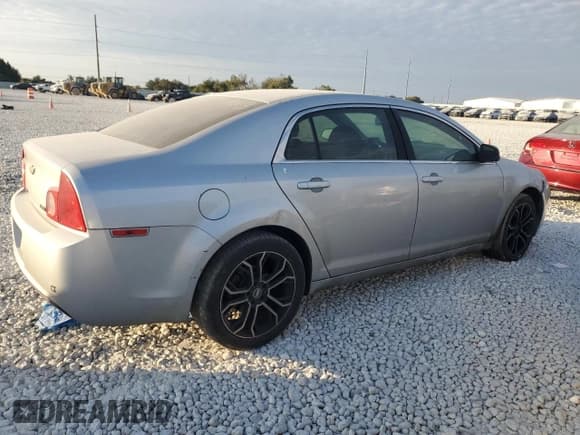 ✅ 2011 Chevrolet Malibu 1FL • VIN: 1G1ZA5EUXBF340584 • Lot: 75420154. Listed on Copart with 263,799 mi. Free auction sales archive from the USA and detailed vehicle history report at DreamBid. Image 3.