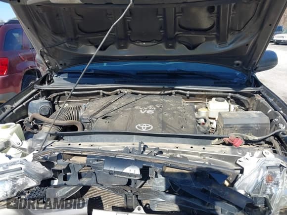 ✅ 2014 Toyota Tacoma • VIN: 5TFLU4EN4EX107161 • Lot: 41411872. Wystawiony na IAAI z przebiegiem 134 273 mil. Bezpłatny archiwum sprzedaży aukcyjnych z USA i szczegółowy raport historii pojazdu na DreamBid. Zdjęcie 10.