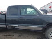 ✅ 2005 Chevrolet Silverado 1500 Z71 • VIN: 1GCEK19B75E288118 • Lot: 43599112. Listed on IAAI with 142,235 mi. Free auction sales archive from the USA and detailed vehicle history report at DreamBid. Image 13.
