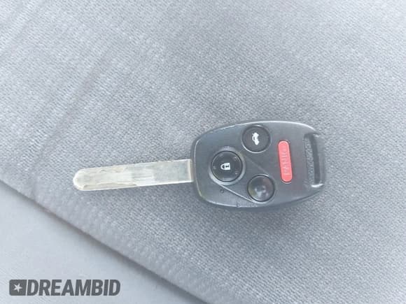 ✅ 2003 Honda Accord LX • VIN: 1HGCM66373A103129 • Lot: 42112843. Listed on IAAI with 251,473 mi. Free auction sales archive from the USA and detailed vehicle history report at DreamBid. Image 11.