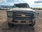 ✅ 2005 Ford Excursion Eddie Bauer • VIN: 1FMSU45P95EC33892 • Lot: 88871715. Wystawiony na Copart z przebiegiem Nie podano. Bezpłatny archiwum sprzedaży aukcyjnych z USA i szczegółowy raport historii pojazdu na DreamBid. Zdjęcie 5.