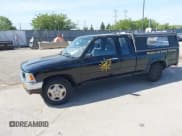 ✅ 1994 Toyota Pickup DX • VIN: JT4RN93P4R5110863 • Лот: 42235081. Опубликован ранее на IAAI с пробегом 217 506 миль. Бесплатный доступ к архиву аукционных продаж из США и подробный отчёт об истории автомобиля на DreamBid. Изображение 2.