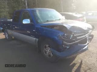 ✅ 2000 Chevrolet Silverado 1500 LS • VIN: 2GCEC19T5Y1218645 • Lot: 43314281. Wystawiony na IAAI z przebiegiem 240 959 mil. Bezpłatny archiwum sprzedaży aukcyjnych z USA i szczegółowy raport historii pojazdu na DreamBid. Zdjęcie 1.