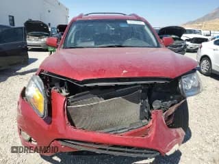 ✅ 2012 Hyundai Santa Fe SE • VIN: 5XYZHDAG1CG138065 • Lot: 70289844. Listed on Copart with 144,549 mi. Free auction sales archive from the USA and detailed vehicle history report at DreamBid. Image 5.