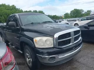 ✅ 2007 Dodge 1500 SLT • VIN: 1D7HU18P67S202084 • Лот: 42308989. Опубликован ранее на IAAI с пробегом 227 266 миль. Бесплатный доступ к архиву аукционных продаж из США и подробный отчёт об истории автомобиля на DreamBid. Изображение 1.