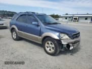 ✅ 2003 Kia Sorento LX • VIN: KNDJD733835040437 • Лот: 75985824. Опубликован ранее на Copart с пробегом 102 791 миль. Бесплатный доступ к архиву аукционных продаж из США и подробный отчёт об истории автомобиля на DreamBid. Изображение 4.