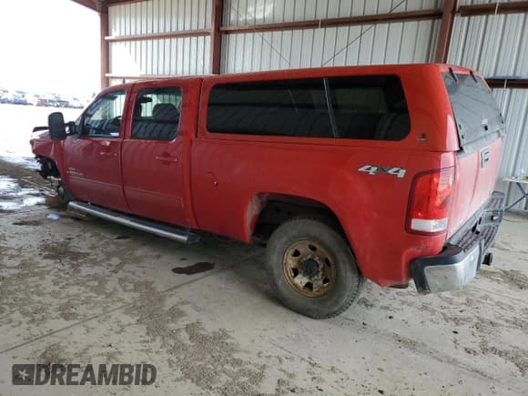 ✅ 2008 GMC Sierra 2500HD Work Truck • VIN: 1GTHK23668F223368 • Lot: 46904814. Listed on Copart with 116,775 mi. Free auction sales archive from the USA and detailed vehicle history report at DreamBid. Image 2.