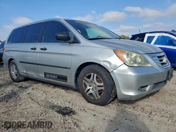 ✅ 2008 Honda Odyssey LX • VIN: 5FNRL38238B045338 • Лот: 95924505. Опубликован ранее на Copart с пробегом 170 479 миль. Бесплатный доступ к архиву аукционных продаж из США и подробный отчёт об истории автомобиля на DreamBid. Изображение 4.