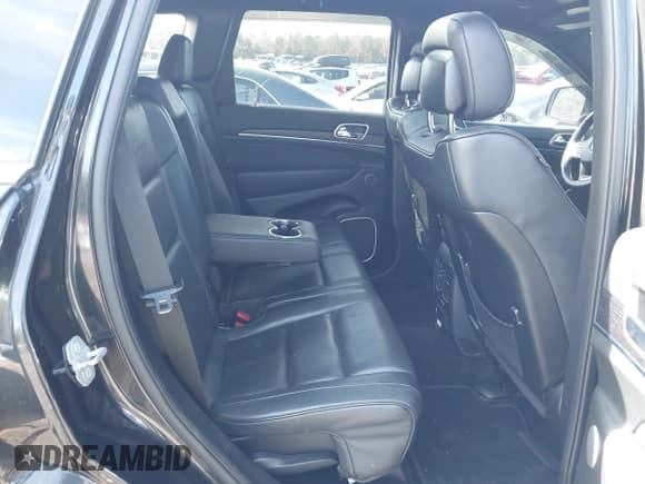 ✅ 2015 Jeep Grand Cherokee Summit • VIN: 1C4RJEJG1FC647298 • Лот: 43803911. Опубликован ранее на IAAI с пробегом 227 112 миль. Бесплатный доступ к архиву аукционных продаж из США и подробный отчёт об истории автомобиля на DreamBid. Изображение 8.