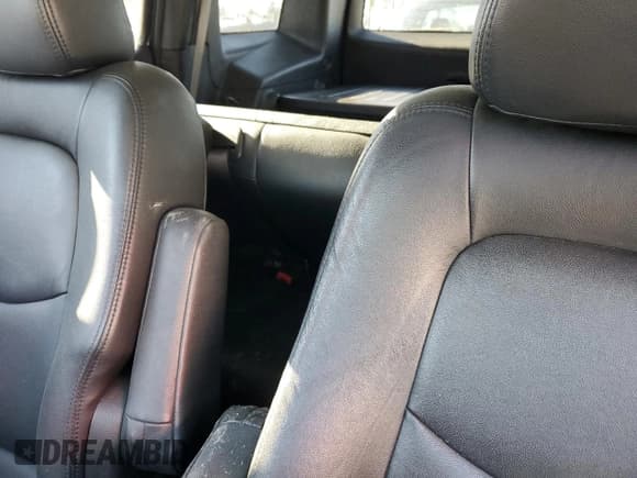 ✅ 2011 Chevrolet HHR 1LT • VIN: 3GNBABFW0BS658434 • Lot: 49496245. Listed on Copart with 134,810 mi. Free auction sales archive from the USA and detailed vehicle history report at DreamBid. Image 10.