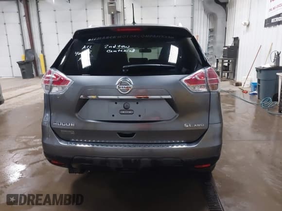 ✅ 2016 Nissan Rogue S • VIN: KNMAT2MV5GP697762 • Lot: 42206712. Wystawiony na IAAI z przebiegiem 103 714 mil. Bezpłatny archiwum sprzedaży aukcyjnych z USA i szczegółowy raport historii pojazdu na DreamBid. Zdjęcie 16.