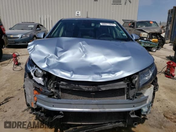 ✅ 2015 Chevrolet Volt • VIN: 1G1RB6E48FU118226 • Lot: 68071924. Wystawiony na Copart z przebiegiem 81 102 mil. Bezpłatny archiwum sprzedaży aukcyjnych z USA i szczegółowy raport historii pojazdu na DreamBid. Zdjęcie 5.