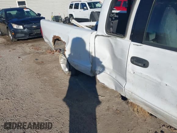 ✅ 1998 Dodge Dakota SLT • VIN: 1B7GL22X5WS554529 • Lot: 43654488. Listed on IAAI with 241,474 mi. Free auction sales archive from the USA and detailed vehicle history report at DreamBid. Image 18.
