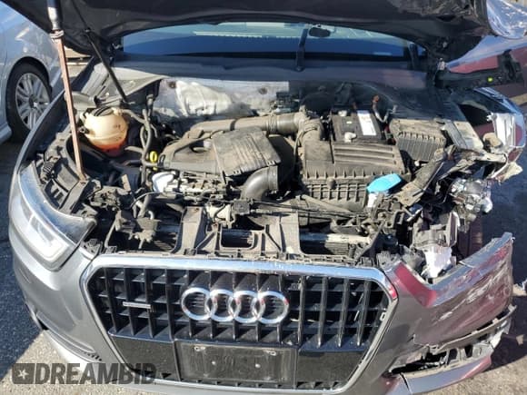 ✅ 2015 Audi Q3 Premium Plus • VIN: WA1EFCFS7FR007895 • Лот: 81276765. Опубликован ранее на Copart с пробегом 130 535 миль. Бесплатный доступ к архиву аукционных продаж из США и подробный отчёт об истории автомобиля на DreamBid. Изображение 12.