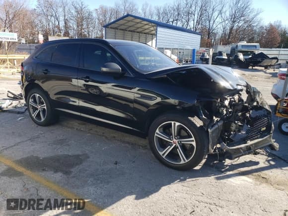 ✅ 2020 Jaguar F-Pace • VIN: SADCX2GX1LA620091 • Лот: 83024684. Опубликован ранее на Copart с пробегом 58 919 миль. Бесплатный доступ к архиву аукционных продаж из США и подробный отчёт об истории автомобиля на DreamBid. Изображение 4.
