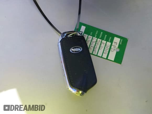 ✅ 2019 Kia Stinger • VIN: KNAE15LA4K6067735 • Лот: 43464465. Опубликован ранее на IAAI с пробегом 97 392 миль. Бесплатный доступ к архиву аукционных продаж из США и подробный отчёт об истории автомобиля на DreamBid. Изображение 11.