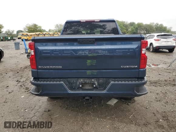 2023 Chevrolet Silverado 1500 Custom z VIN 1GCPDBEK5PZ210897, wystawiony jako Copart lot #80678865 z przebiegiem 50 660 mil mil oraz Szkoda całkowita • Salvage title. Historia ofert i sprzedaży dostępna na DreamBid. Obrazek 6.