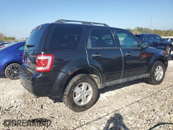 ✅ 2011 Ford Escape XLT • VIN: 1FMCU0D75BKA26704 • Lot: 84446025. Wystawiony na Copart z przebiegiem 253 540 mil. Bezpłatny archiwum sprzedaży aukcyjnych z USA i szczegółowy raport historii pojazdu na DreamBid. Zdjęcie 3.