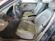 ✅ 2005 Mercedes-Benz E 320 • VIN: WDBUF65J45A682238 • Лот: 62180735. Опубликован ранее на Copart с пробегом 148 796 миль. Бесплатный доступ к архиву аукционных продаж из США и подробный отчёт об истории автомобиля на DreamBid. Изображение 7.