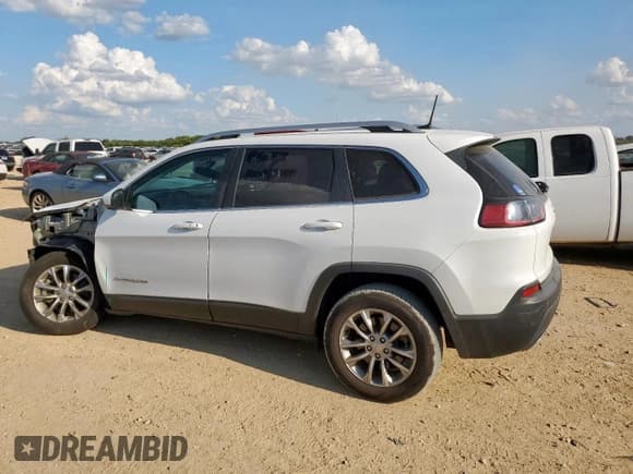 ✅ 2021 Jeep Cherokee Latitude Lux • VIN: 1C4PJLMX1MD151206 • Лот: 67641185. Опубликован ранее на Copart с пробегом 77 734 миль. Бесплатный доступ к архиву аукционных продаж из США и подробный отчёт об истории автомобиля на DreamBid. Изображение 2.