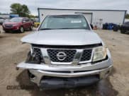 ✅ 2006 Nissan Frontier SE • VIN: 1N6AD07U76C456163 • Lot: 90117635. Wystawiony na Copart z przebiegiem 111 228 mil. Bezpłatny archiwum sprzedaży aukcyjnych z USA i szczegółowy raport historii pojazdu na DreamBid. Zdjęcie 5.