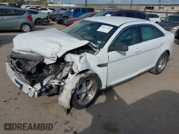 ✅ 2016 Ford Taurus SE • VIN: 1FAHP2D81GG124778 • Lot: 43677340. Listed on IAAI with Not provided. Free auction sales archive from the USA and detailed vehicle history report at DreamBid. Image 17.