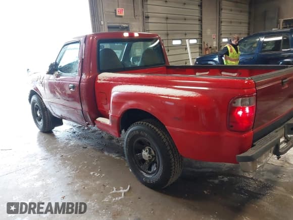✅ 2002 Ford Ranger XL • VIN: 1FTYR10D32PA90451 • Lot: 43803638. Listed on IAAI with 169,703 mi. Free auction sales archive from the USA and detailed vehicle history report at DreamBid. Image 3.