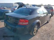 ✅ 2010 Dodge Avenger Express • VIN: 1B3CC1FB9AN218513 • Лот: 43426436. Опубликован ранее на IAAI с пробегом 213 649 миль. Бесплатный доступ к архиву аукционных продаж из США и подробный отчёт об истории автомобиля на DreamBid. Изображение 4.