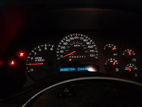 ✅ 2006 Chevrolet Silverado 1500 LT1 • VIN: 2GCEC13TX61208179 • Лот: 76973544. Опубликован ранее на Copart с пробегом 234 440 миль. Бесплатный доступ к архиву аукционных продаж из США и подробный отчёт об истории автомобиля на DreamBid. Изображение 9.