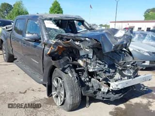 ✅ 2017 Toyota Tacoma SR5 • VIN: 3TMDZ5BN8HM030014 • Lot: 42044102. Listed on IAAI with Not provided. Free auction sales archive from the USA and detailed vehicle history report at DreamBid. Image 1.