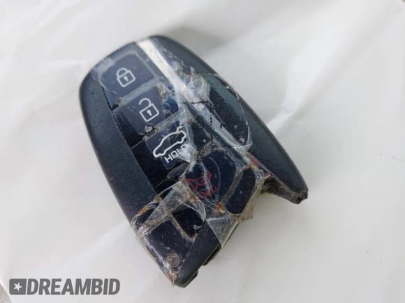 ✅ 2016 Hyundai Equus Signature • VIN: KMHGH4JH9GU104049 • Лот: 43208985. Опубликован ранее на IAAI с пробегом 77 778 миль. Бесплатный доступ к архиву аукционных продаж из США и подробный отчёт об истории автомобиля на DreamBid. Изображение 11.