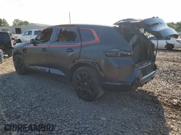 ✅ 2024 BMW XM Label Red • VIN: 5YM33CS0XR9U81782 • Лот: 68884954. Опубликован ранее на Copart с пробегом Не указан. Бесплатный доступ к архиву аукционных продаж из США и подробный отчёт об истории автомобиля на DreamBid. Изображение 2.