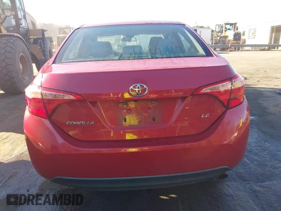 ✅ 2018 Toyota Corolla LE • VIN: 2T1BURHE9JC017176 • Lot: 43452278. Listed on IAAI with 305,883 mi. Free auction sales archive from the USA and detailed vehicle history report at DreamBid. Image 16.