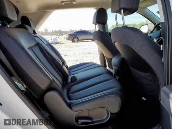 ✅ 2025 Hyundai Ioniq 5 Limited • VIN: 7YAKR4DA1SY001180 • Lot: 84413865. Listed on Copart with 6,091 mi. Free auction sales archive from the USA and detailed vehicle history report at DreamBid. Image 11.