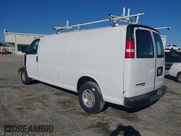 ✅ 2016 Chevrolet Express Cargo • VIN: 1GCWGBFG3G1241660 • Lot: 43822764. Listed on IAAI with 176,220 mi. Free auction sales archive from the USA and detailed vehicle history report at DreamBid. Image 3.
