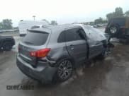 ✅ 2017 Mitsubishi Outlander SE • VIN: JA4AP3AWXHZ019855 • Lot: 39229476. Listed on IAAI with 61,645 mi. Free auction sales archive from the USA and detailed vehicle history report at DreamBid. Image 4.