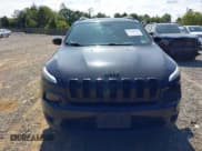✅ 2016 Jeep Cherokee Limited • VIN: 1C4PJMDB3GW296783 • Lot: 43184536. Wystawiony na IAAI z przebiegiem 75 342 mil. Bezpłatny archiwum sprzedaży aukcyjnych z USA i szczegółowy raport historii pojazdu na DreamBid. Zdjęcie 12.