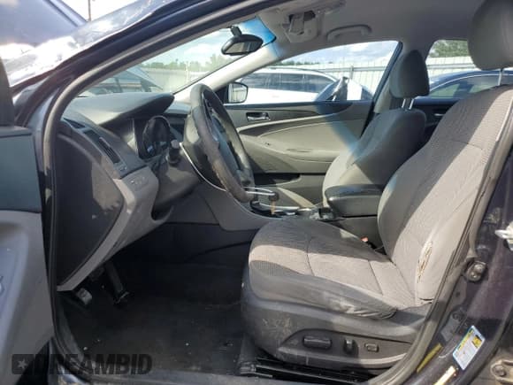 ✅ 2013 Hyundai Sonata GLS • VIN: 5NPEB4AC8DH538857 • Lot: 56590864. Listed on Copart with 187,199 mi. Free auction sales archive from the USA and detailed vehicle history report at DreamBid. Image 7.
