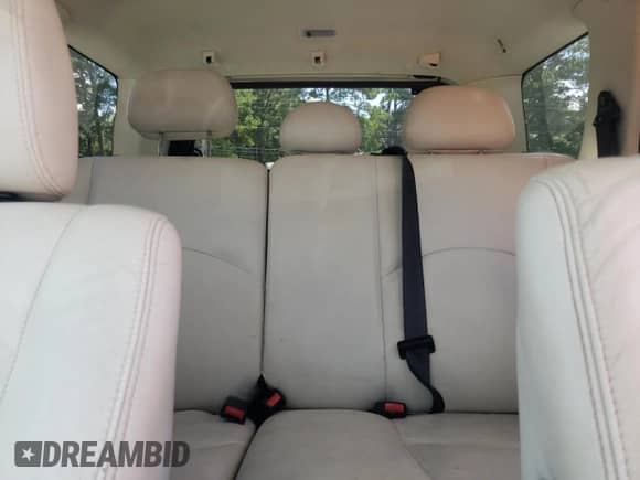 2009 Mercury Mariner Premier с VIN 4M2CU87759KJ03574, выставлен на аукционе Copart как лот 66661725 с пробегом 172 053 миль миль и Списание • Salvage title. История ставок и продаж доступна на DreamBid. Изображение 10.