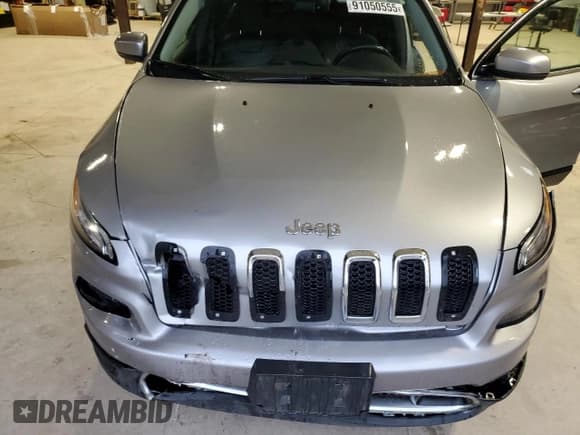 ✅ 2015 Jeep Cherokee Limited • VIN: 1C4PJMDSXFW754673 • Лот: 91050555. Опубликован ранее на Copart с пробегом 184 442 миль. Бесплатный доступ к архиву аукционных продаж из США и подробный отчёт об истории автомобиля на DreamBid. Изображение 12.