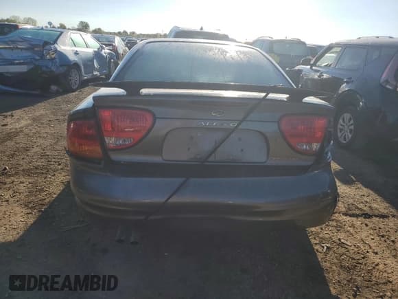 ✅ 2001 Oldsmobile Alero GL2 • VIN: 1G3NL52E81C225365 • Лот: 82174275. Опубликован ранее на Copart с пробегом 149 613 миль. Бесплатный доступ к архиву аукционных продаж из США и подробный отчёт об истории автомобиля на DreamBid. Изображение 6.