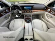 ✅ 2019 Mercedes-Benz E 450 • VIN: WDDZH6JB9KA591631 • Lot: 63604075. Listed on Copart with 158,139 mi. Free auction sales archive from the USA and detailed vehicle history report at DreamBid. Image 9.